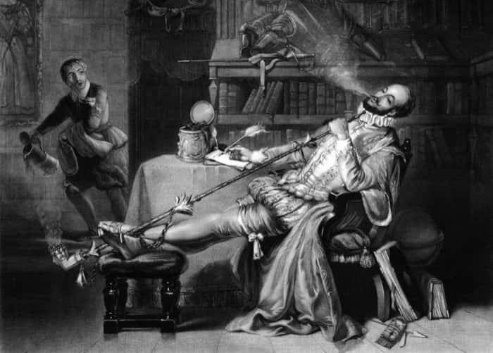 Walter Raleigh Introduces Tobacco to England